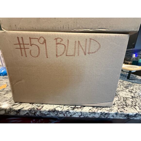 BLIND BOX #59 5 ITEMS - Picture 1 of 7